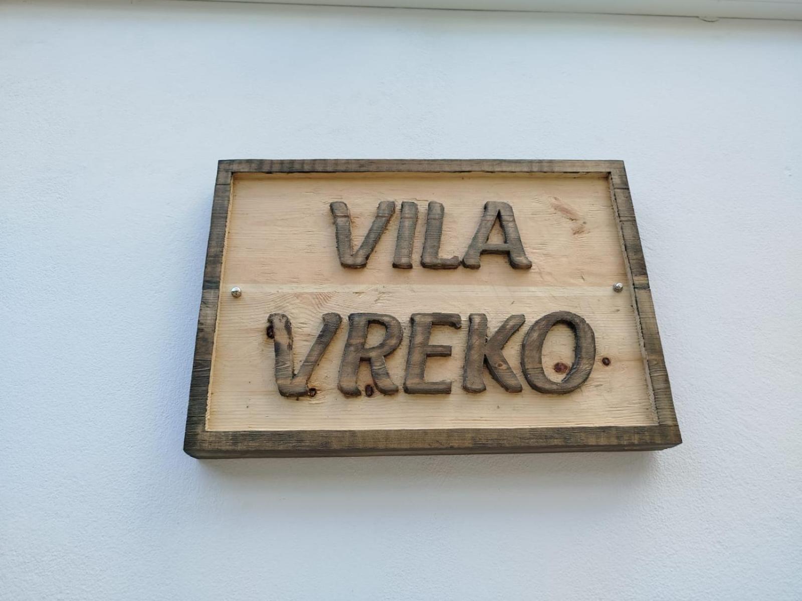 Hotel Vila Vreko B&B Berat Extérieur photo